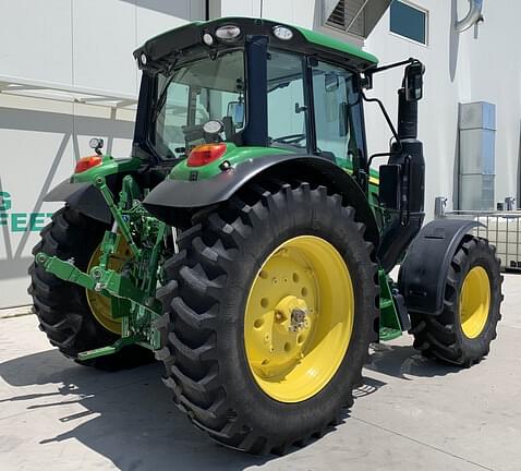 Image of John Deere 6120M equipment image 2