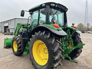 Image of John Deere 6120M equipment image 4