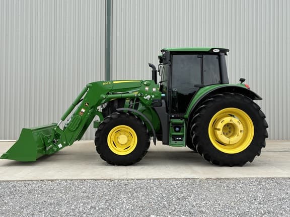 Image of John Deere 6120M equipment image 1