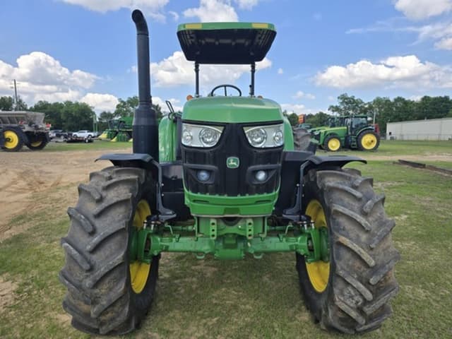 Image of John Deere 6120M equipment image 1