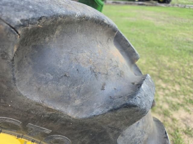 Image of John Deere 6120M equipment image 2