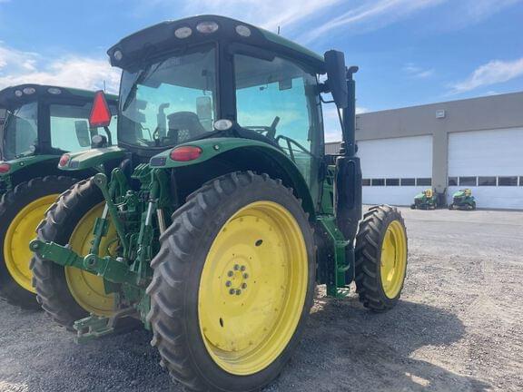 Image of John Deere 6120R equipment image 3