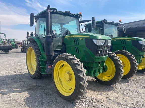 Image of John Deere 6120R equipment image 4