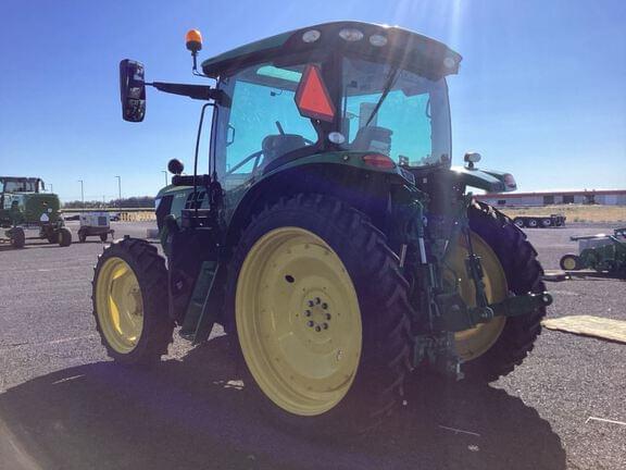 Image of John Deere 6120R equipment image 2