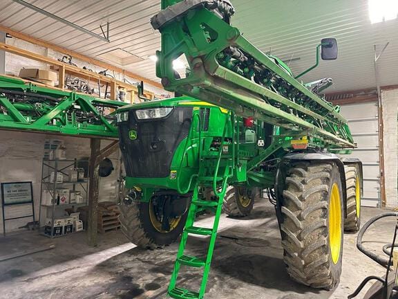 2022 John Deere 612R Equipment Image0