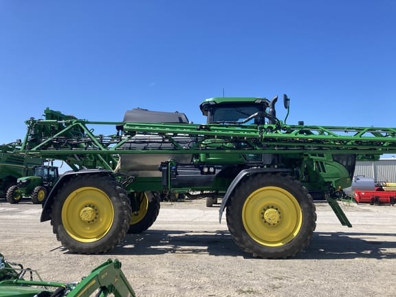 2022 John Deere 612R Equipment Image0