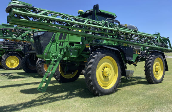 Image of John Deere 612R equipment image 3