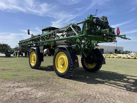 Image of John Deere 612R equipment image 2