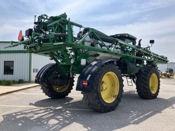 Image of John Deere 612R equipment image 4