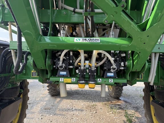 Image of John Deere 612R equipment image 4