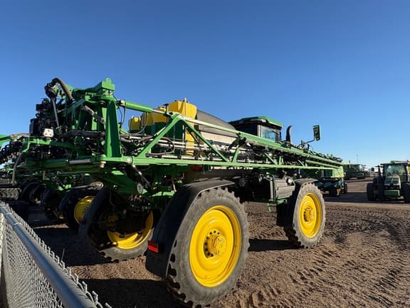 Image of John Deere 612R equipment image 2