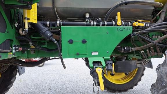 Image of John Deere 612R equipment image 4