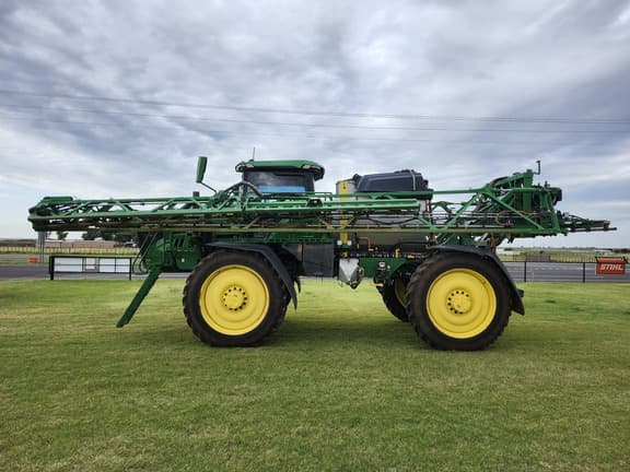 Image of John Deere 612R equipment image 1