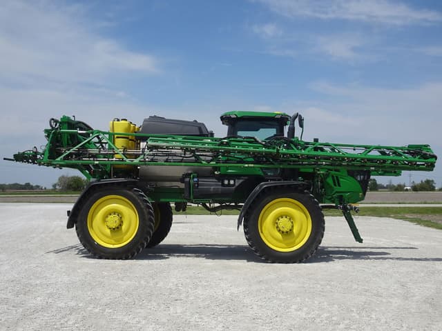 Image of John Deere 612R equipment image 3