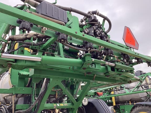 Image of John Deere 612R equipment image 2