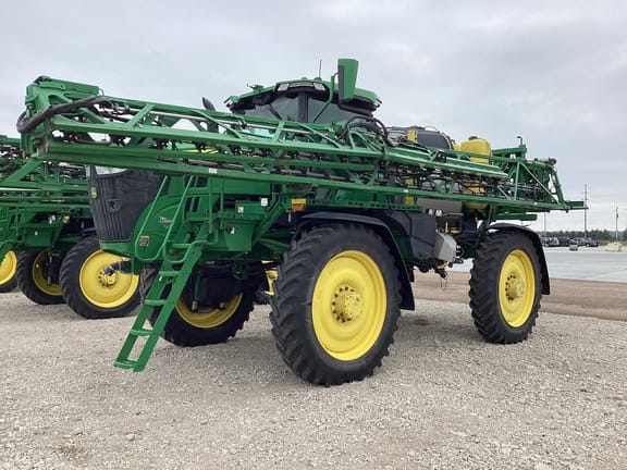 2022 John Deere 612R Equipment Image0