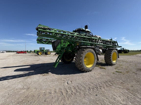 2022 John Deere 612R Equipment Image0