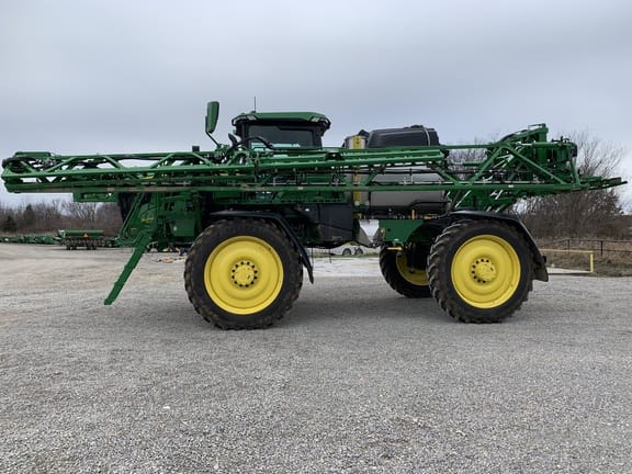 Main image John Deere 612R
