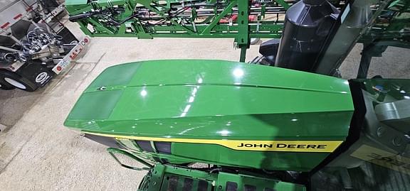 Image of John Deere 612R equipment image 2