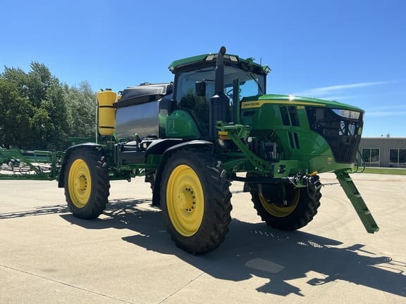 2022 John Deere 612R Equipment Image0