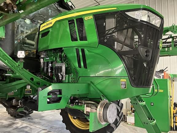 Image of John Deere 612R equipment image 4