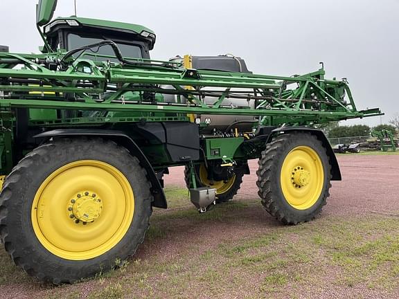 Image of John Deere 612R equipment image 2