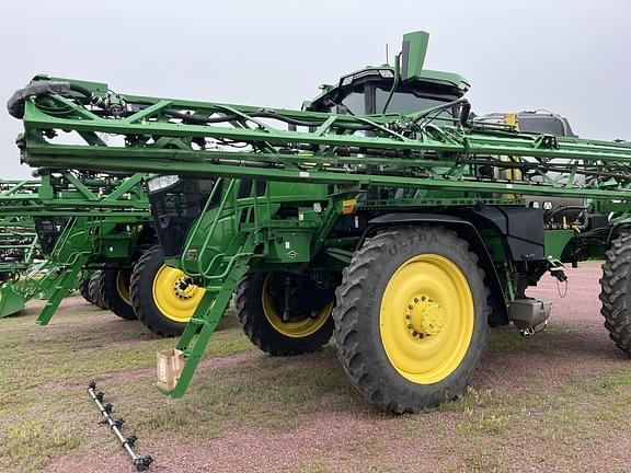 Image of John Deere 612R equipment image 1