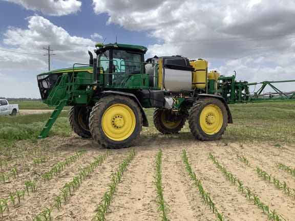 Image of John Deere 612R equipment image 2