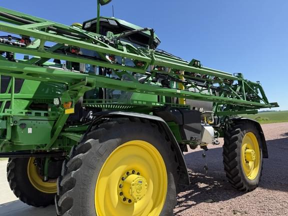 Image of John Deere 612R equipment image 2