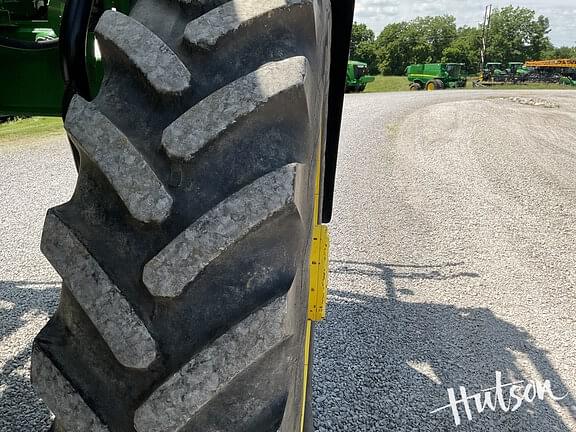 Image of John Deere 612R equipment image 3