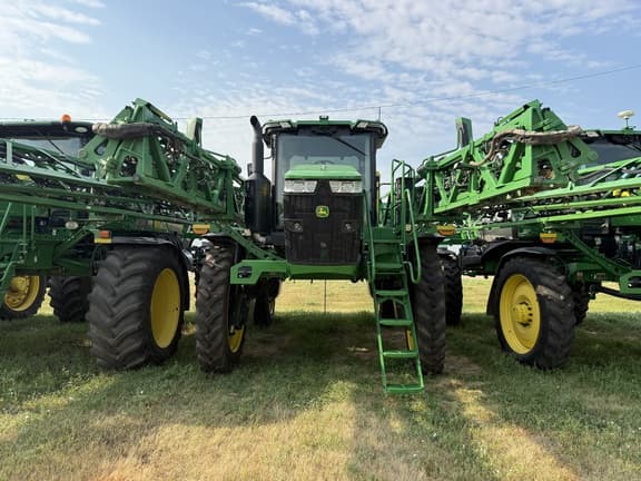 Image of John Deere 612R equipment image 1