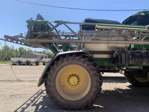 Image of John Deere 612R equipment image 3