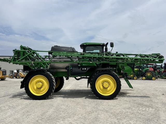 Image of John Deere 612R equipment image 3