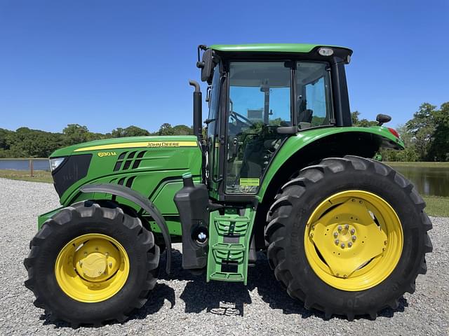 Image of John Deere 6130M equipment image 1