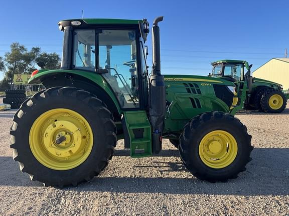 Image of John Deere 6130M equipment image 1