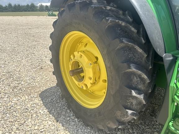 Image of John Deere 6130M equipment image 3