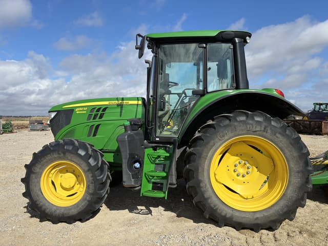 Image of John Deere 6130M equipment image 1