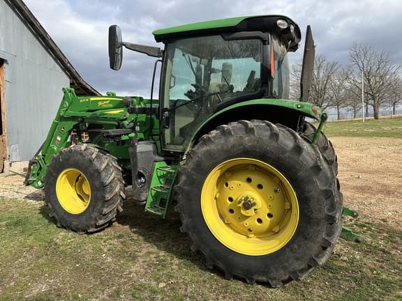 Image of John Deere 6130R equipment image 1