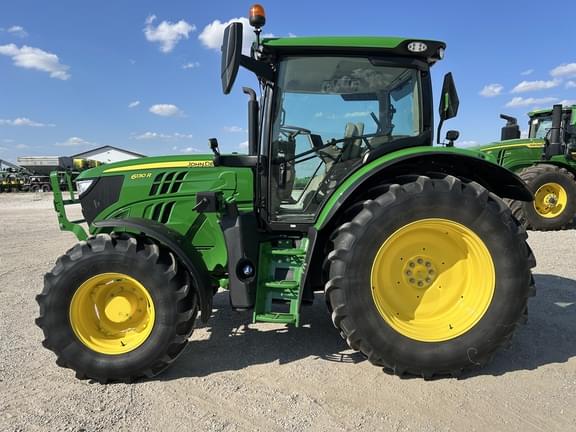 Image of John Deere 6130R equipment image 1