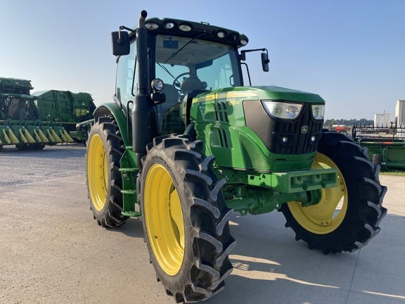 2022 John Deere 6130R Equipment Image0