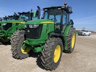 Main image John Deere 6135E 5