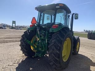 Main image John Deere 6135E 7