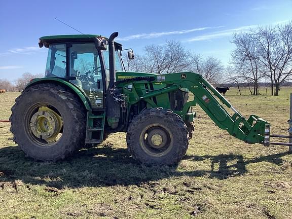 Image of John Deere 6135E equipment image 3