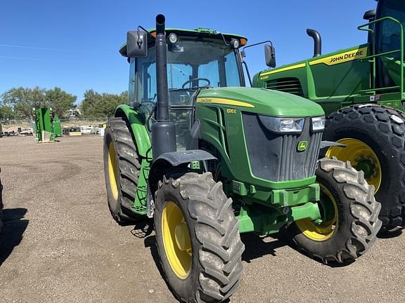 Image of John Deere 6135E equipment image 1