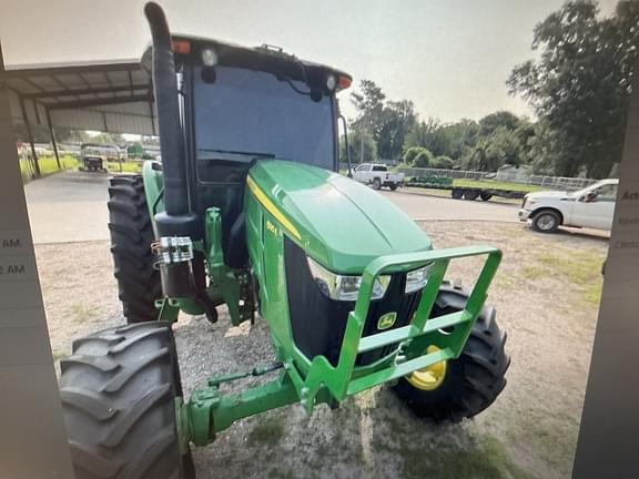 Image of John Deere 6135E equipment image 1