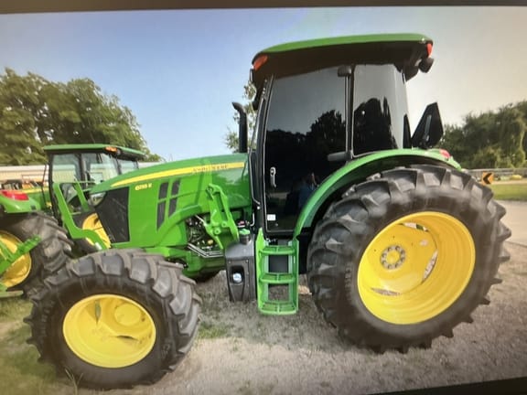 2022 John Deere 6135E Equipment Image0
