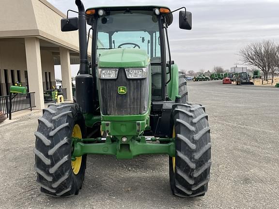 Image of John Deere 6135E equipment image 2