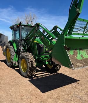 2022 John Deere 6135E Image