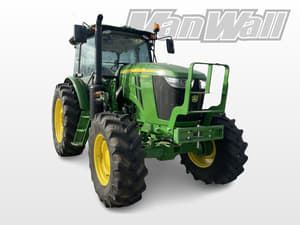 2022 John Deere 6135E Image