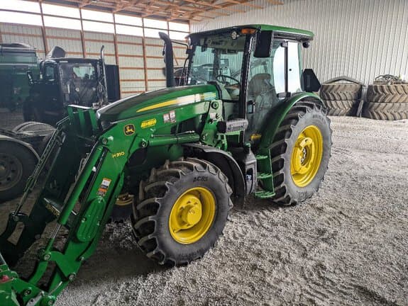 Image of John Deere 6135E equipment image 3